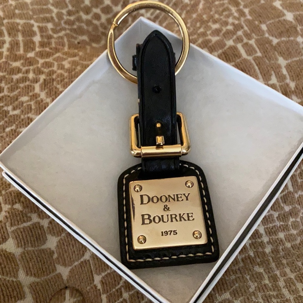 Dooney & Bourke Vintage Key Holder.Perfect Condition. Black Leather